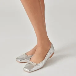 DOLCE VITA Flats & Loafers*Anisa Ballet Flats Silver Distressed Leather