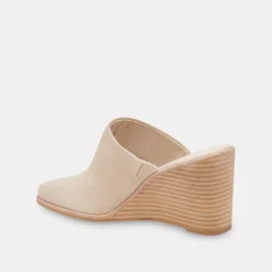 DOLCE VITA Wedges*Beema Mules Sand Nubuck