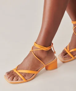 DOLCE VITA Sandals*Jaimi Sandals Apricot Stella