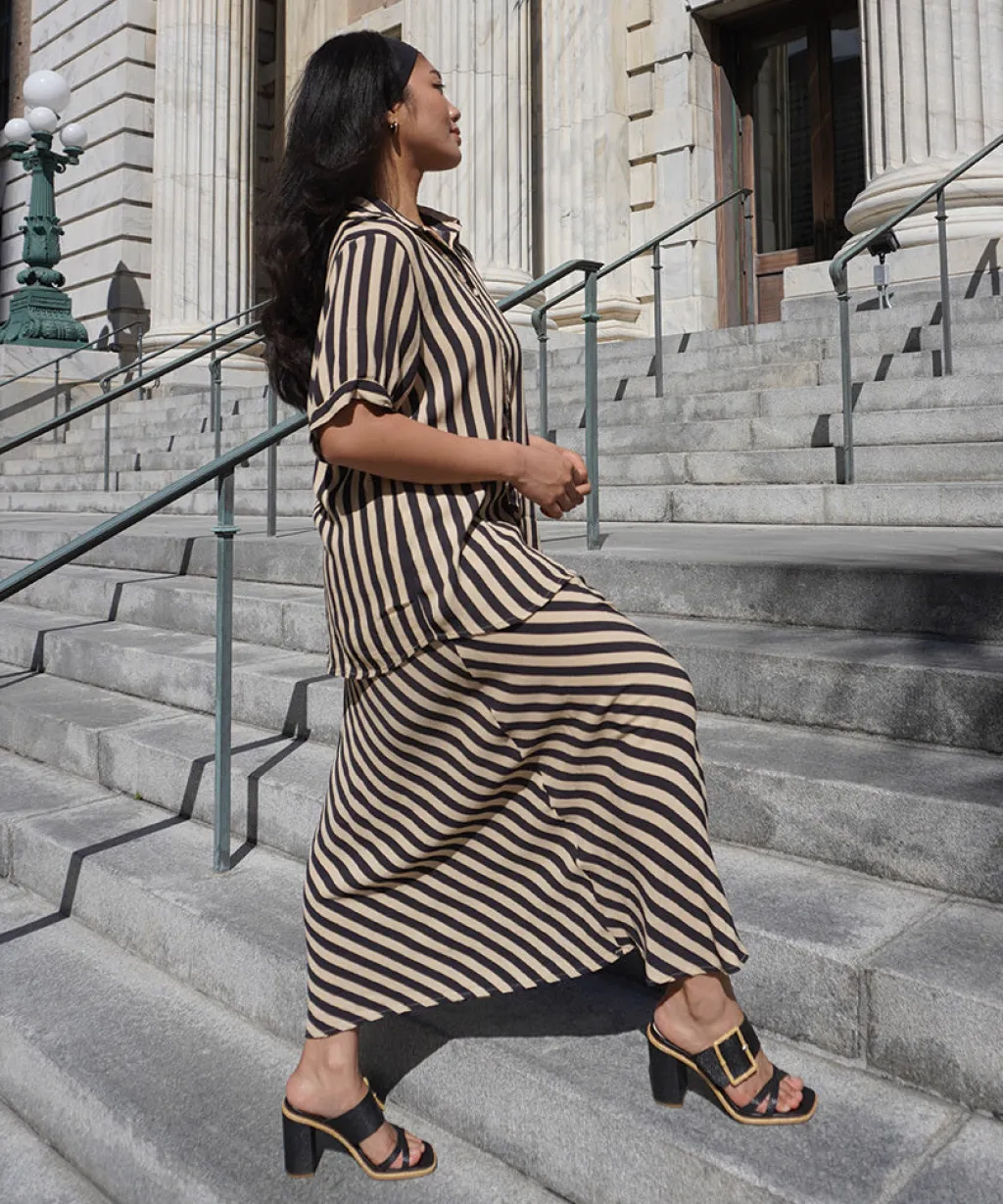 DOLCE VITA Sandals*Onnie Wide Heels Onyx Raffia