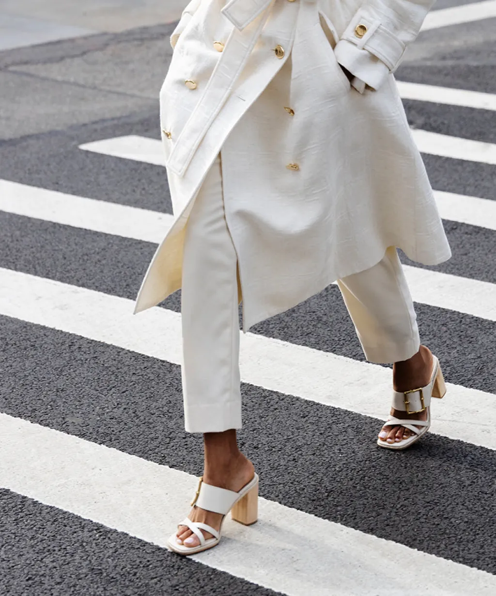 DOLCE VITA Sandals*Onnie Wide Heels Sand Leather