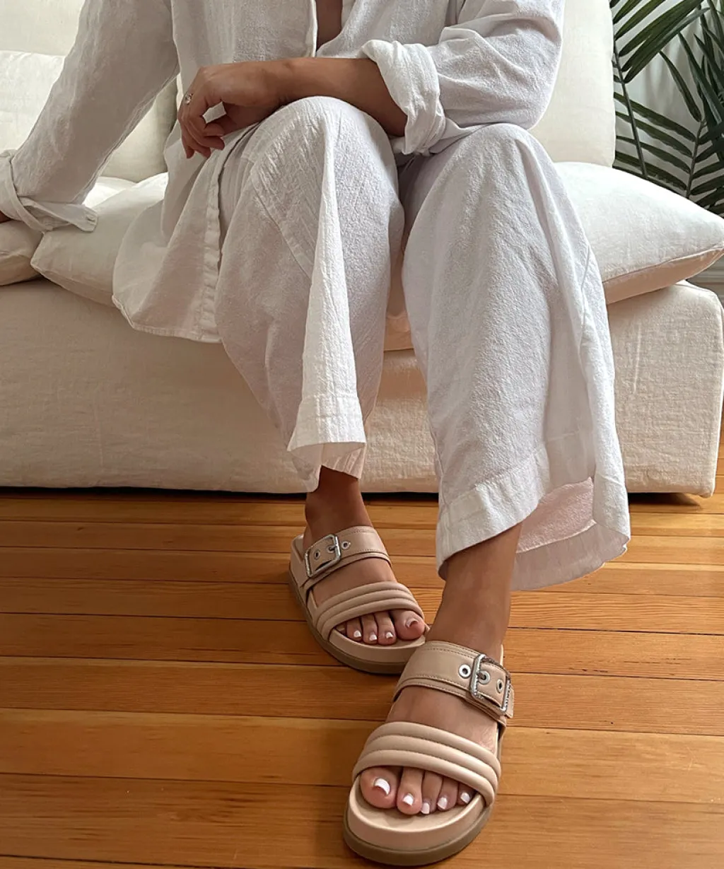 DOLCE VITA Sandals*Shaila Sandals Cream Leather